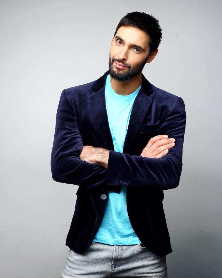 "Этот малой на меня не похож": Виталий Козловский показал фото из детства